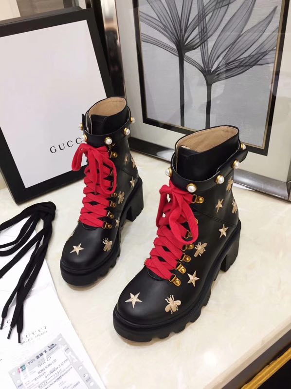 Gucci Leather embroidered ankle boot 498695 AYO10 1000